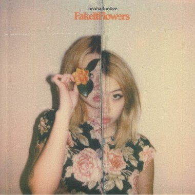 BEABADOOBEE - Fake It Flowers(+poster)